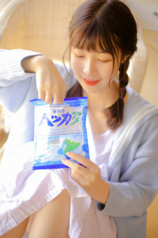绿色镌像
